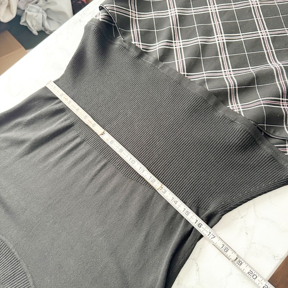 WHBM Long Sleeve Knir Black Sweater & Plaid Drop Waist Dress Women's Size 16 - Picture 10 of 15